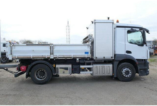 Mercedes-Benz 2030 L Antos 4x2, Kran,Generator,Plane,Hydraulik - Truk jungkit: gambar 5 Mercedes-Benz 2030 L Antos 4x2, Kran,Generator,Plane,Hydraulik - Truk jungkit: gambar 5