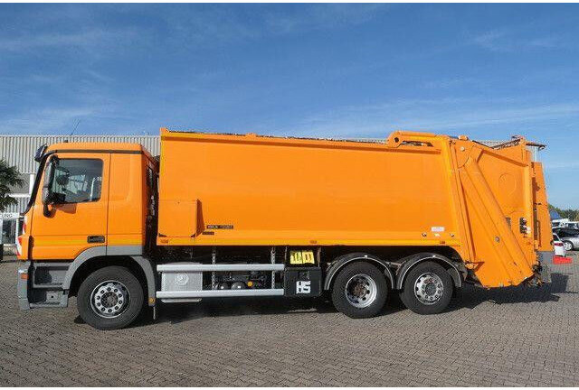Mercedes-Benz 2532 L Actros 6x2,Schörling, Terberg, Lenk-Lift - Truk sampah: gambar 2 Mercedes-Benz 2532 L Actros 6x2,Schörling, Terberg, Lenk-Lift - Truk sampah: gambar 2