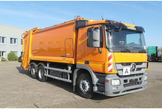 Mercedes-Benz 2532 L Actros 6x2,Schörling, Terberg, Lenk-Lift - Truk sampah: gambar 4 Mercedes-Benz 2532 L Actros 6x2,Schörling, Terberg, Lenk-Lift - Truk sampah: gambar 4