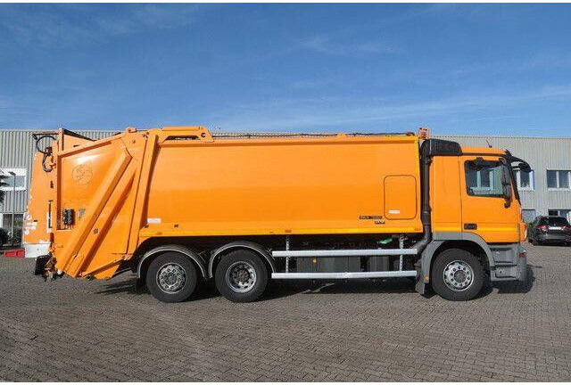 Mercedes-Benz 2532 L Actros 6x2,Schörling, Terberg, Lenk-Lift - Truk sampah: gambar 5 Mercedes-Benz 2532 L Actros 6x2,Schörling, Terberg, Lenk-Lift - Truk sampah: gambar 5