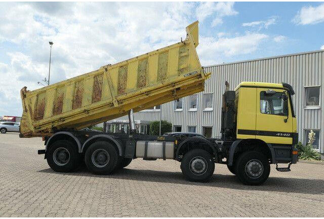 Mercedes-Benz 4140 AK Actros 8x8, Allrad, Meiler, 17 m³ - Truk jungkit: gambar 2 Mercedes-Benz 4140 AK Actros 8x8, Allrad, Meiler, 17 m³ - Truk jungkit: gambar 2