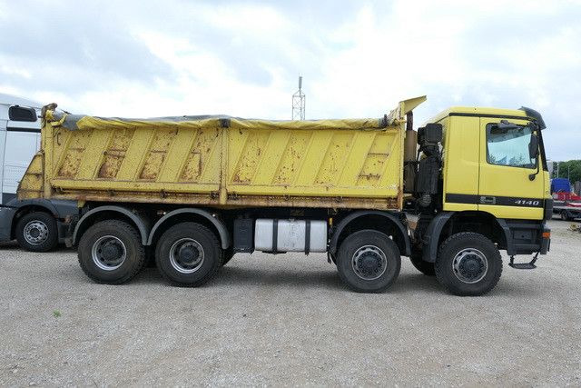 Mercedes-Benz 4140 AK Actros 8x8, Allrad, Meiller, 17m³ - Truk jungkit: gambar 5 Mercedes-Benz 4140 AK Actros 8x8, Allrad, Meiller, 17m³ - Truk jungkit: gambar 5