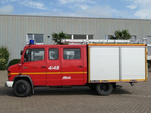 Mercedes-Benz 814 D/Feuerwehr/Metz/Wassertank/Pumpe - Truk pemadam kebakaran: gambar 5 Mercedes-Benz 814 D/Feuerwehr/Metz/Wassertank/Pumpe - Truk pemadam kebakaran: gambar 5
