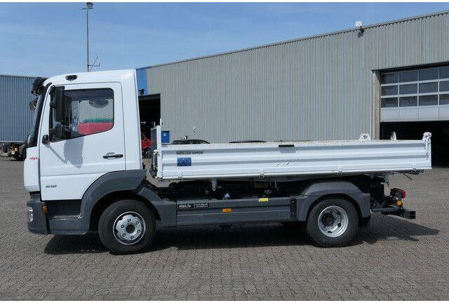 Mercedes-Benz 818 K Atego 4x2, Meiller, 19tkm, 2x AHK, Klima - Truk jungkit: gambar 5 Mercedes-Benz 818 K Atego 4x2, Meiller, 19tkm, 2x AHK, Klima - Truk jungkit: gambar 5