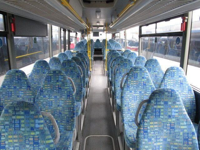 Mercedes-Benz O 560 Intouro, Euro 6, 50 Sitze, 1. Hand, 2 Stk. - Bus pariwisata: gambar 3 Mercedes-Benz O 560 Intouro, Euro 6, 50 Sitze, 1. Hand, 2 Stk. - Bus pariwisata: gambar 3