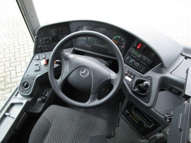 Mercedes-Benz O 560 Intouro, Euro 6, 50 Sitze, 1. Hand, 2 Stk. - Bus pariwisata: gambar 4 Mercedes-Benz O 560 Intouro, Euro 6, 50 Sitze, 1. Hand, 2 Stk. - Bus pariwisata: gambar 4