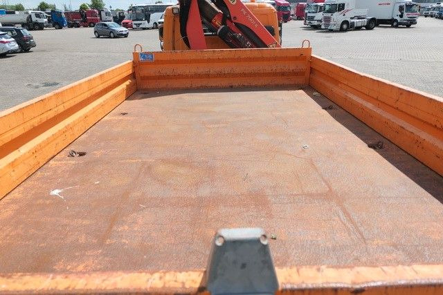 Mitsubishi Fuso Canter 7C18D, Palfinger PK 7001-KA, DOKA - Van jungkit, Van kombi: gambar 4 Mitsubishi Fuso Canter 7C18D, Palfinger PK 7001-KA, DOKA - Van jungkit, Van kombi: gambar 4