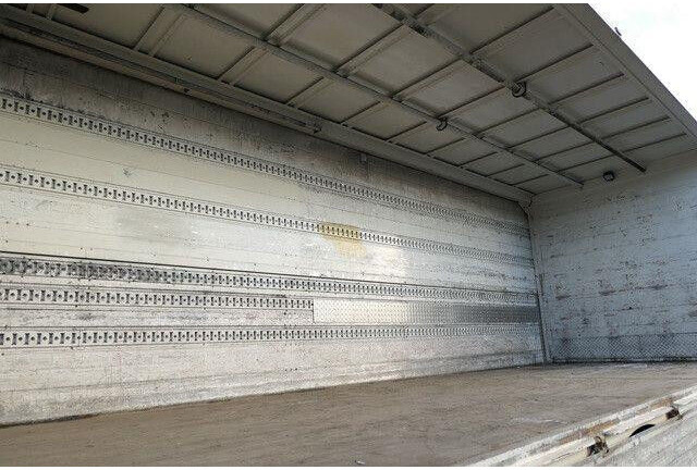 Scania R 420 4X2, Schwenkwand, LBW 2,0to., Retarder, AC - Truk box: gambar 3 Scania R 420 4X2, Schwenkwand, LBW 2,0to., Retarder, AC - Truk box: gambar 3