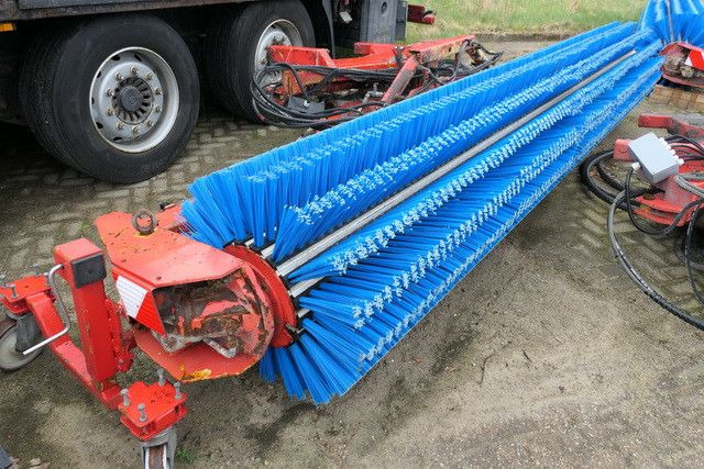 Schmidt CJS 914 Super Walzenbürste, Kehrbesen, 4.2mtr. - Penyapu jalan: gambar 2 Schmidt CJS 914 Super Walzenbürste, Kehrbesen, 4.2mtr. - Penyapu jalan: gambar 2