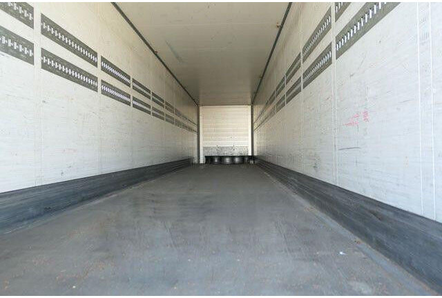 Schmitz Cargobull SKO 24/L 13.62 FP, Isoliert, Verzinkt, Luft-Lift - Semi-trailer kotak tertutup: gambar 3 Schmitz Cargobull SKO 24/L 13.62 FP, Isoliert, Verzinkt, Luft-Lift - Semi-trailer kotak tertutup: gambar 3