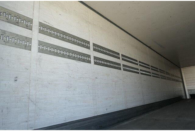 Schmitz Cargobull SKO 24/L 13.62 FP, Isoliert, Verzinkt, Luft-Lift - Semi-trailer kotak tertutup: gambar 4 Schmitz Cargobull SKO 24/L 13.62 FP, Isoliert, Verzinkt, Luft-Lift - Semi-trailer kotak tertutup: gambar 4