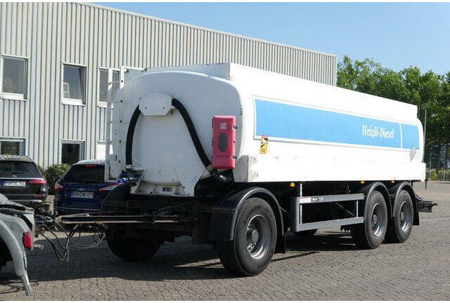 Tank Bunge TAA 22.5/3A3, 3 Kammern,Oben- und Untenbefüllung - Trailer tangki: gambar 4 Tank Bunge TAA 22.5/3A3, 3 Kammern,Oben- und Untenbefüllung - Trailer tangki: gambar 4