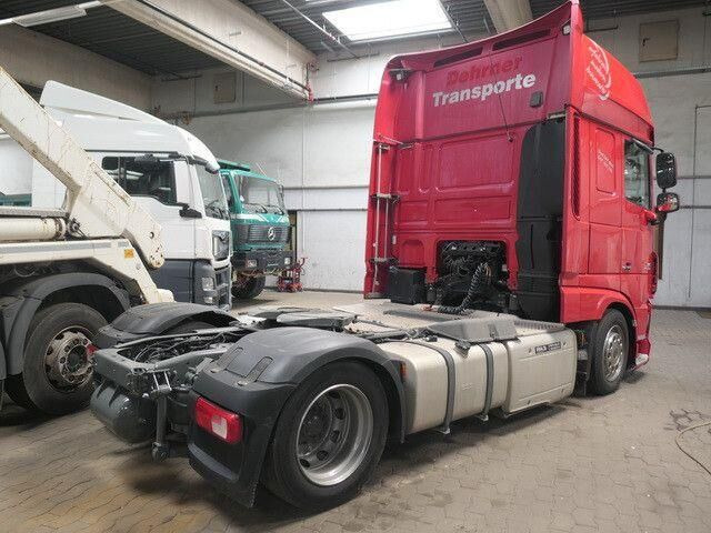 DAF XF 460, SSC, Retarder, Klima, VA+HA-Luftfederung - Tractor head: gambar 4 DAF XF 460, SSC, Retarder, Klima, VA+HA-Luftfederung - Tractor head: gambar 4