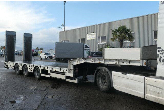 Semi-trailer low bed Vega 3-Achser, Hydr. Rampen, Verzinkt, Gelenkt: gambar 8