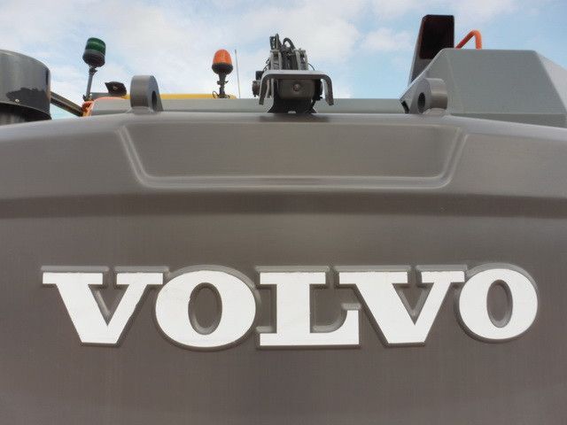 Ekskavator perayap Volvo EC140EL, Greifer+Hammervorrichtung, Hydr. S.W.S.: gambar 10