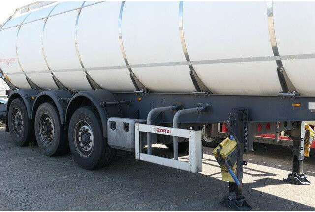 ZORZI 38 S ET, Isoliert, 32m³, 4 Kammern, BPW - Semi-trailer tangki: gambar 2 ZORZI 38 S ET, Isoliert, 32m³, 4 Kammern, BPW - Semi-trailer tangki: gambar 2