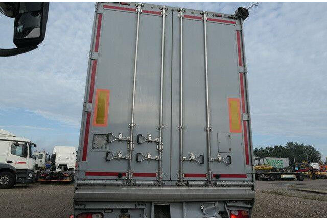 Kraker CF-200, 8mm Boden, 92m³, Trichter, Luft-Lift,SAF - Semi-trailer kotak tertutup: gambar 5 Kraker CF-200, 8mm Boden, 92m³, Trichter, Luft-Lift,SAF - Semi-trailer kotak tertutup: gambar 5