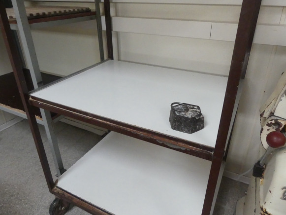 2 Chariots à roulettes 3 niveaux - Peralatan bakery: gambar 4 2 Chariots à roulettes 3 niveaux - Peralatan bakery: gambar 4