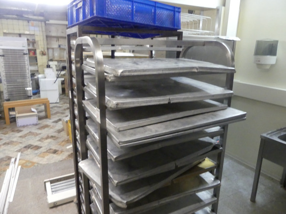 3 Chariots avec plateaux - Peralatan bakery: gambar 2 3 Chariots avec plateaux - Peralatan bakery: gambar 2