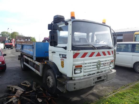 Camion benne basculante Renault 40 ABE 4 (2006-329.446 km) - Truk jungkit: gambar 2 Camion benne basculante Renault 40 ABE 4 (2006-329.446 km) - Truk jungkit: gambar 2
