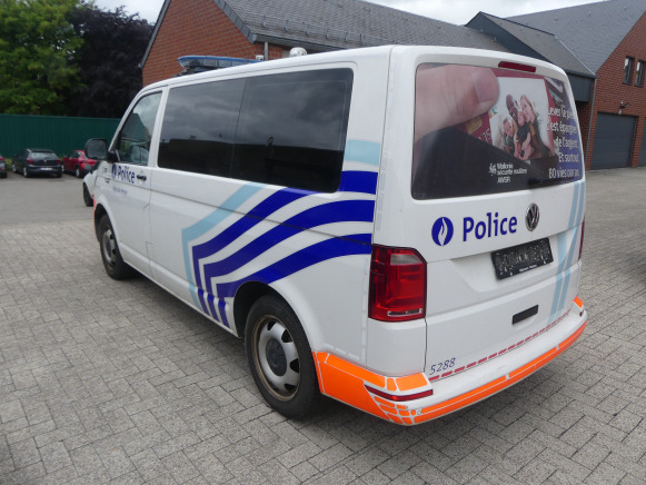 Camionnette, combi de police Volkswagen (2019-243.344 km) - Mobil: gambar 4 Camionnette, combi de police Volkswagen (2019-243.344 km) - Mobil: gambar 4