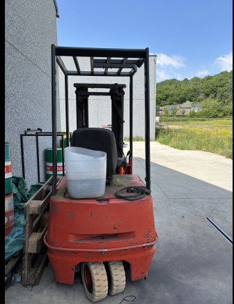 Chariot à mât rétractable LINDE E-15 - Forklift listrik: gambar 2 Chariot à mât rétractable LINDE E-15 - Forklift listrik: gambar 2