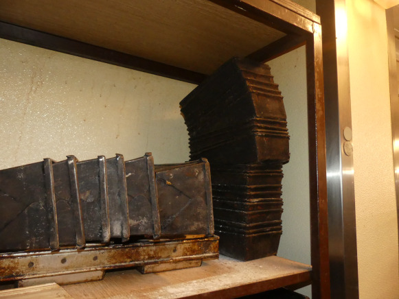 Chariot avec platines à pains - Peralatan bakery: gambar 3 Chariot avec platines à pains - Peralatan bakery: gambar 3