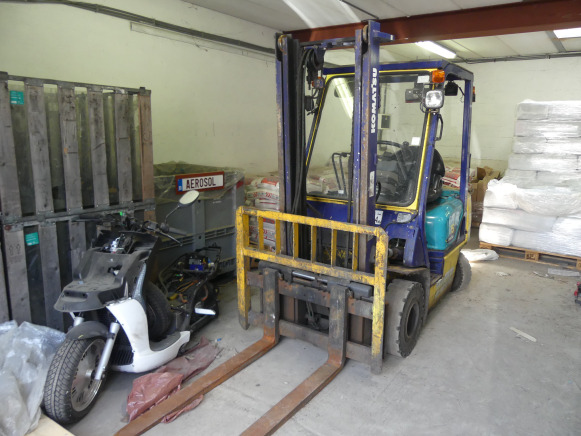 Chariot élévateur Komatsu FD15T-17 - Forklift: gambar 1 Chariot élévateur Komatsu FD15T-17 - Forklift: gambar 1