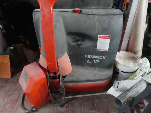 Gerbeur Fenwick L12 - Penumpuk: gambar 2 Gerbeur Fenwick L12 - Penumpuk: gambar 2