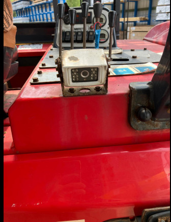Moffett M8 30.4 - Pemuat samping: gambar 5 Moffett M8 30.4 - Pemuat samping: gambar 5