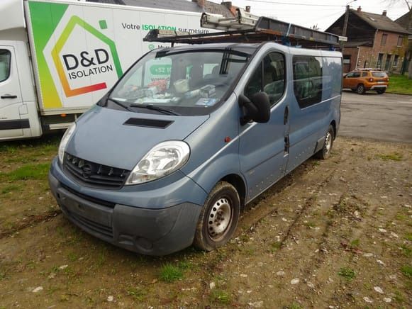 Opel Vivaro - Van kombi: gambar 1 Opel Vivaro - Van kombi: gambar 1