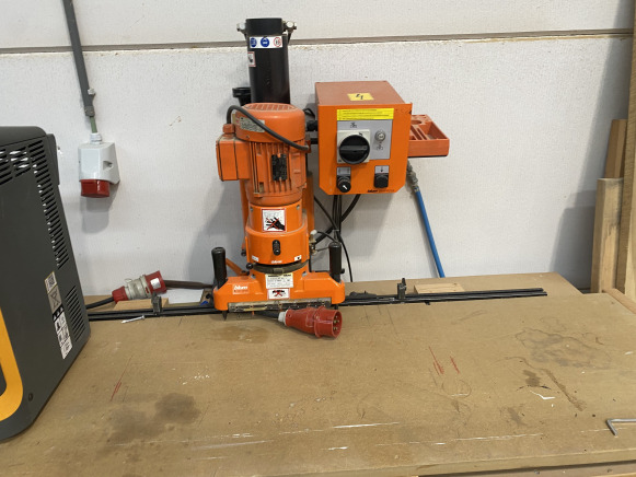 Perceuses multibroches BLUM MZK 1000 - Mesin pengerjaan logam: gambar 4 Perceuses multibroches BLUM MZK 1000 - Mesin pengerjaan logam: gambar 4