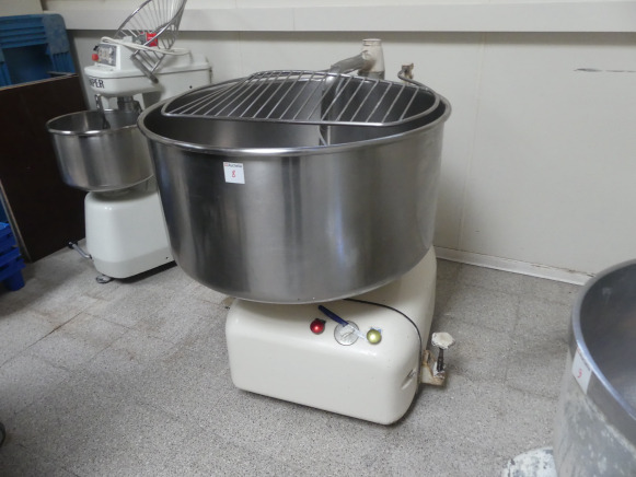 Pétrin à bras Kemper - Peralatan bakery: gambar 1 Pétrin à bras Kemper - Peralatan bakery: gambar 1