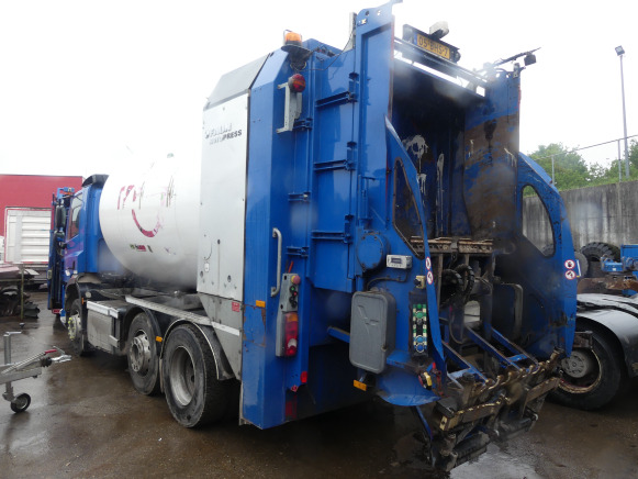 REF:05-BHS-7 - Camion poubelle DAF CF290FAG (2016-200.697 km) - Truk sampah: gambar 4 REF:05-BHS-7 - Camion poubelle DAF CF290FAG (2016-200.697 km) - Truk sampah: gambar 4