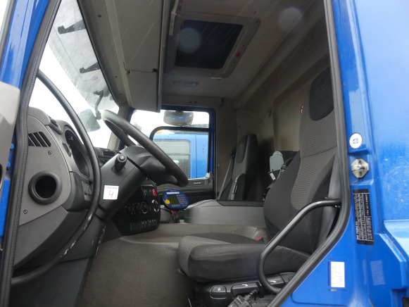 REF:61-BDT-1 - Camion poubelle DAF CF 290 FAG (2014-364.476 km) - Truk sampah: gambar 5 REF:61-BDT-1 - Camion poubelle DAF CF 290 FAG (2014-364.476 km) - Truk sampah: gambar 5