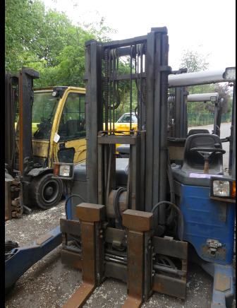 Forklift yang dipasang di truk REF:6924 - Chariot élévateur Moffet M4 25.3: gambar 11