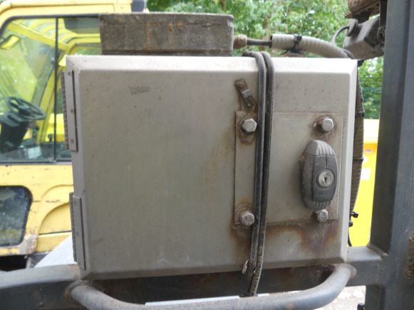 Forklift yang dipasang di truk REF:6925 - Chariot élévateur Moffet M4 25.3: gambar 7