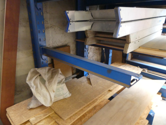 Racks à bras - Rak gudang: gambar 4 Racks à bras - Rak gudang: gambar 4