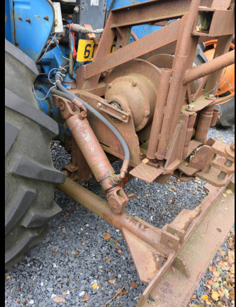 Traktor Tracteur agricole + treuil Ford Super Major: gambar 15 Traktor Tracteur agricole + treuil Ford Super Major: gambar 15