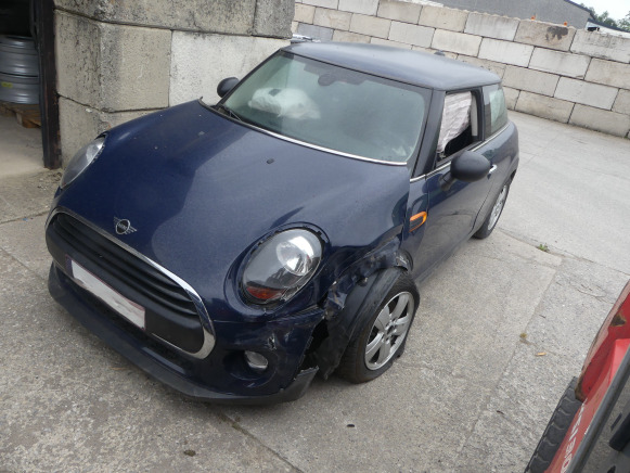 Voiture Mini - Mobil SUV: gambar 1 Voiture Mini - Mobil SUV: gambar 1
