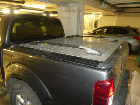 Mobil Voiture Nissan NAVARA 2.5 (2012-237.396 km): gambar 10