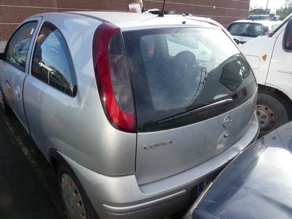 Voiture Opel Corsa - Mobil: gambar 3 Voiture Opel Corsa - Mobil: gambar 3