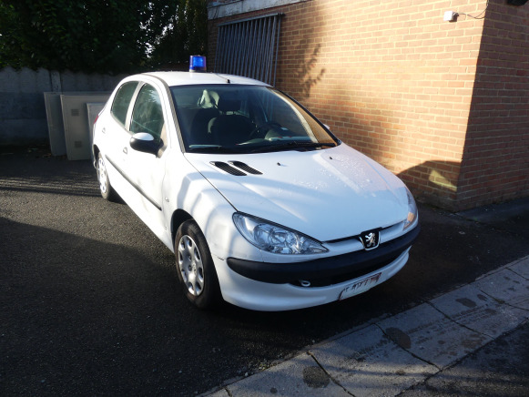 Voiture Peugeot 206 (2006-87.764 km) - Mobil: gambar 2 Voiture Peugeot 206 (2006-87.764 km) - Mobil: gambar 2