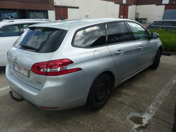Voiture Peugeot 308 (2016-235.833 km-VIN:VF3LCBHXGS235579) - Mobil: gambar 4 Voiture Peugeot 308 (2016-235.833 km-VIN:VF3LCBHXGS235579) - Mobil: gambar 4