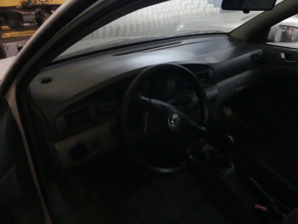 Voiture Skoda Octavia GLX - Mobil: gambar 5 Voiture Skoda Octavia GLX - Mobil: gambar 5