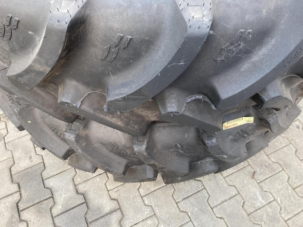 Alliance 420/85R38 - Ban untuk Peralatan pertanian: gambar 3 Alliance 420/85R38 - Ban untuk Peralatan pertanian: gambar 3