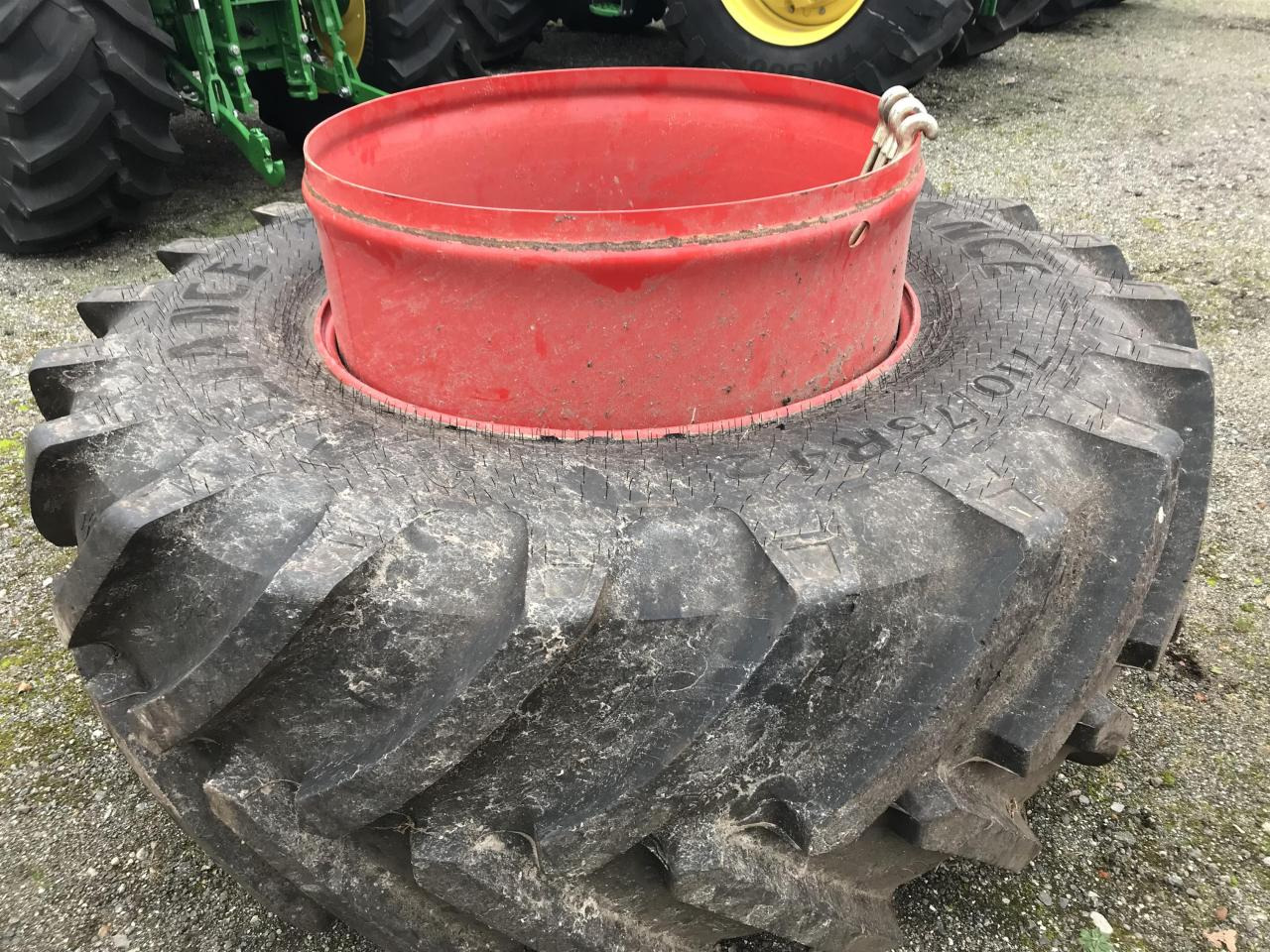 Alliance 710/75R42 - Ban untuk Peralatan pertanian: gambar 2 Alliance 710/75R42 - Ban untuk Peralatan pertanian: gambar 2