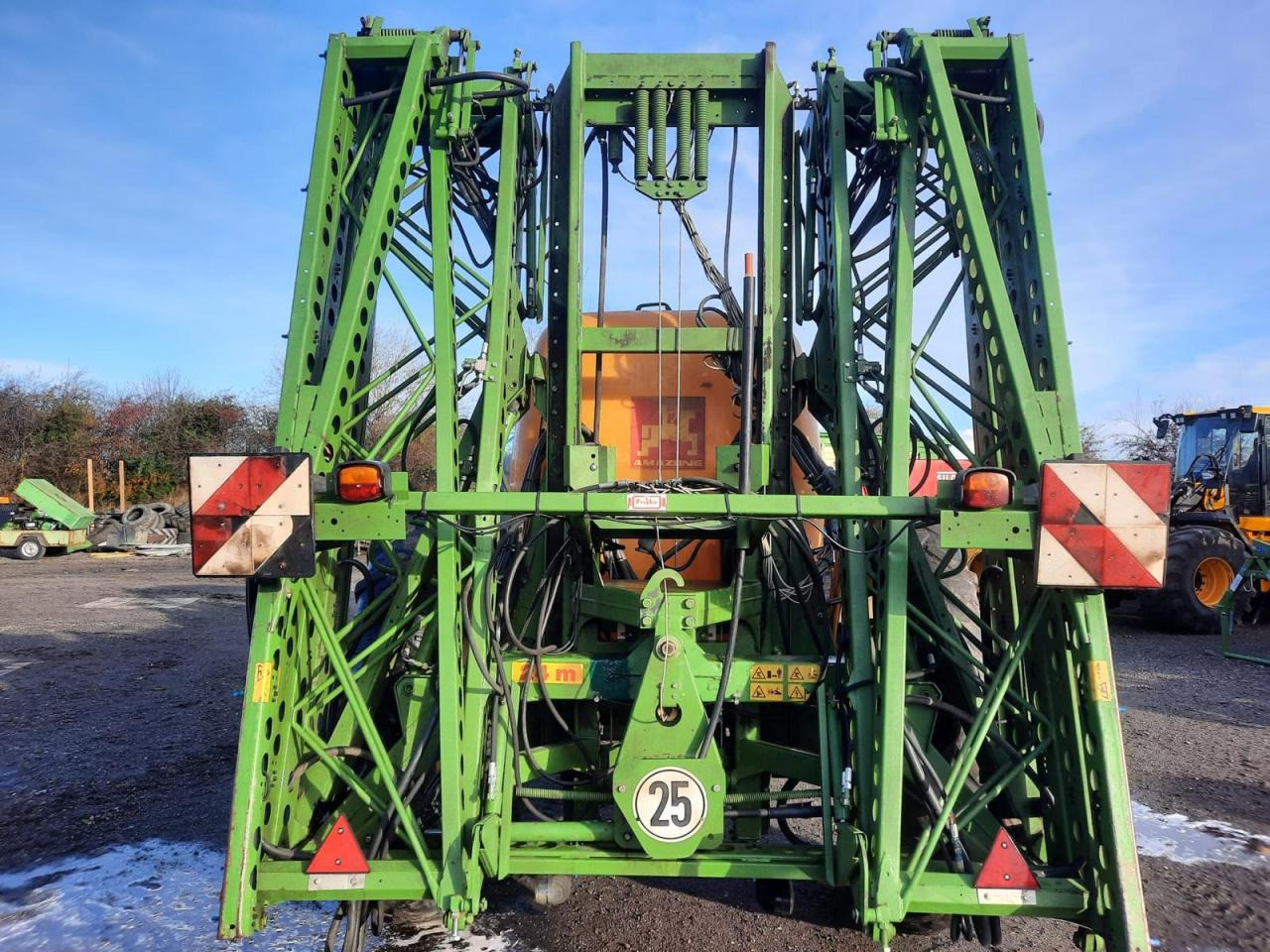 Amazone UG 3000 - Penyemprot tertinggal: gambar 4 Amazone UG 3000 - Penyemprot tertinggal: gambar 4