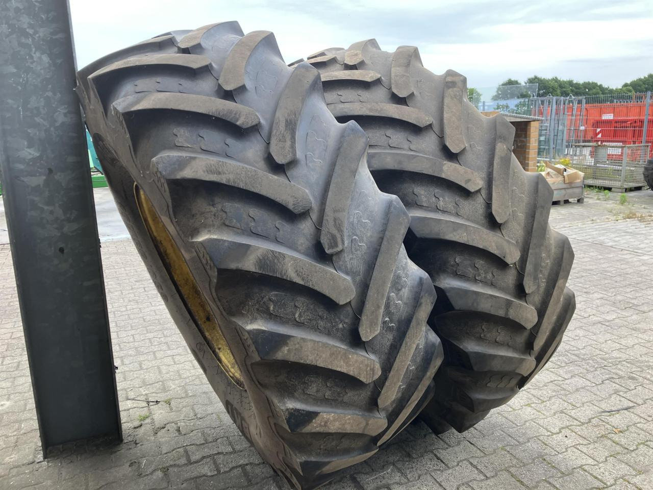 BKT 650/85R38 - Ban untuk Peralatan pertanian: gambar 3 BKT 650/85R38 - Ban untuk Peralatan pertanian: gambar 3