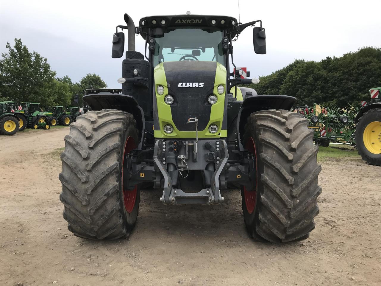 CLAAS Axion 950 - Traktor: gambar 3 CLAAS Axion 950 - Traktor: gambar 3